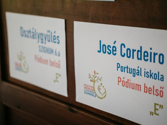 Breaking room E: information poster